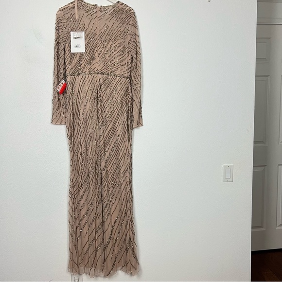 NWT Mac Duggal Long Sleeve Mocha Tan Beaded Gown Size 12 Large - Picture 8 of 8